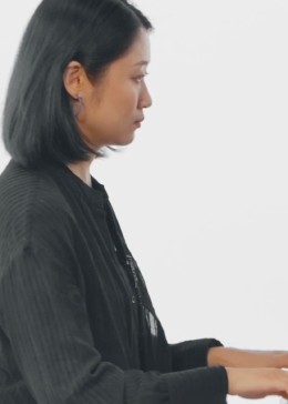 用钢琴描绘世界影视海报